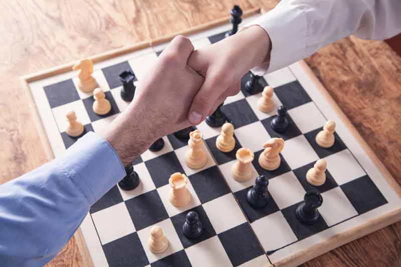 Chess handshake